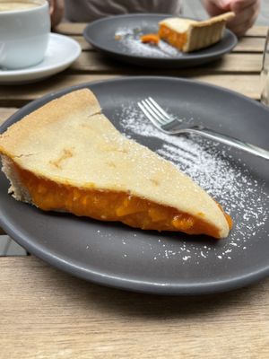   at Das Suess'Kind Veganery in Vienna