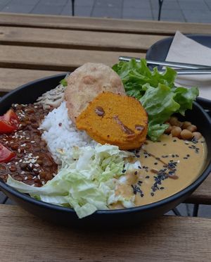 allerlei at Das Suess'Kind Veganery in Vienna