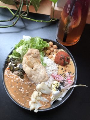   at Das Suess'Kind Veganery in Vienna