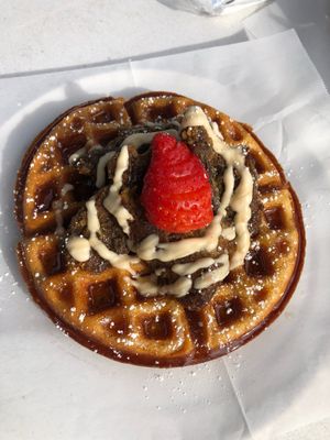 “Chicken” and waffles at No Moo Foods in Sacramento