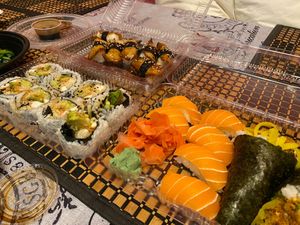 Look at the presentation WoW at Tenon Vegan Sushi in Toronto