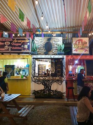 La raíz de la tierra  at La Raiz de la Tierra - Food Stand in Zihuatanejo