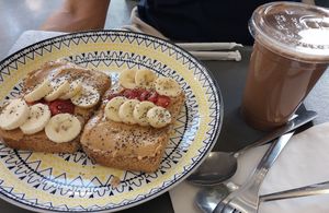  at RAW & BOWL'D in Amman