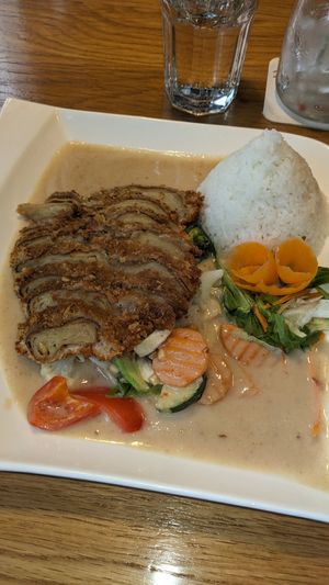 vegan duck with peanut sauce 11/10 at Zamui in Baden Baden