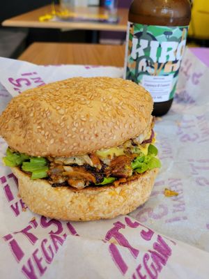 Korean sandwich and ginger beer at It's Vegan in Sao Paulo