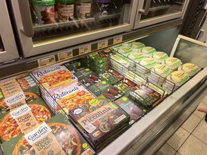Vegan pizza   at REWE Scholand in Muelheim