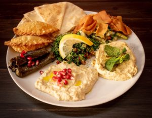 Vorspeise Teller vegan at Shahba Rose in Chemnitz