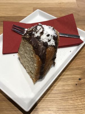 Veganer Kuchen   at Junker's Café-Rösterei in Freising