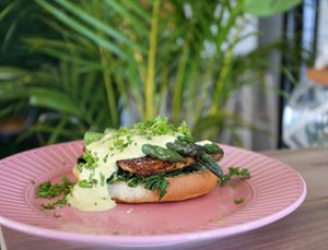 Tempeh benedict at Heal Cafe in Eastern Cape