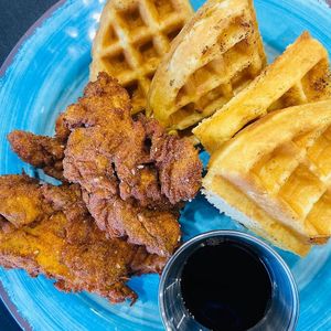 Vegan Chicken & Waffles - Gluten free & Vegan waffles with 100% plant based fried Chicken - Maple syrup on the side at Thyme for Lunch in San Antonio
