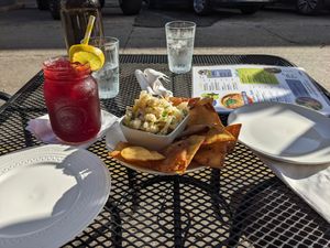  at Cactú in Arecibo