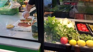 Dürüm in the making at Veganland in Berlin