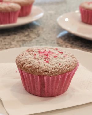 Strawberry Muffin at Xato in Moledo