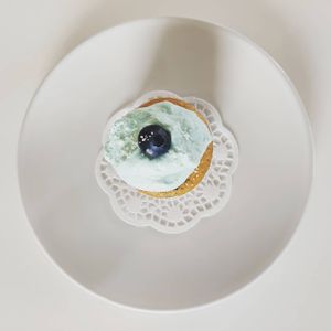 blueberry cupcake at Xato in Moledo