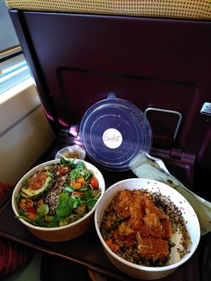 Perfect salad and curry for our train ride at Scarlett in Madrid