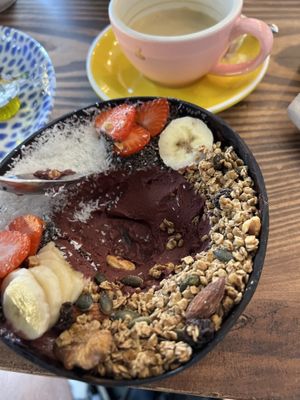 How much of the bowl was açai. I think they used an old coconut as a bowl which was cool   at Scarlett in Madrid