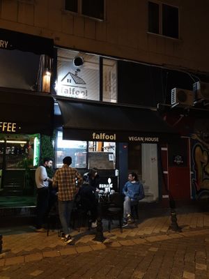 You can see some positions on the menu if you zoom in enough at Falfool Vegan House in Istanbul