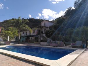  at Finca Pereila in Coin