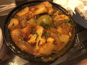 Cauliflower potato gusto (vegan)
  at Honest in Floral Park