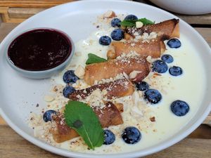 Pancakes at Vitary in Odessa