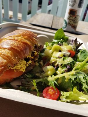 Breakfast sandwich at Fruition Organic Market in Manhattan Beach