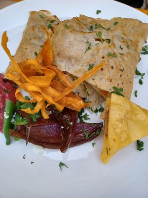 Crep de lentejas at Aguaribay in Barcelona