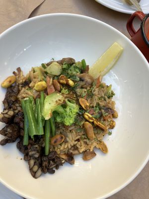 Bol de seitan   at Aguaribay in Barcelona