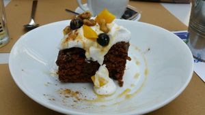 carrot cake at Aguaribay in Barcelona