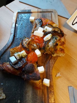 Focaccia, with parts already missing at Rucolino in Dudelange