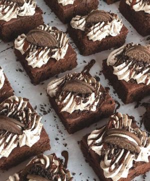 Brownies at Cats Luck Vegan in Neptune City