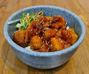 Yangnyeom monkey head mushroom don at Lucky Cat Cafe in Northeast Singapore