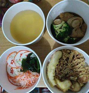 Ramen in hot broth & treasure tendon at Lucky Cat Cafe in Northeast Singapore