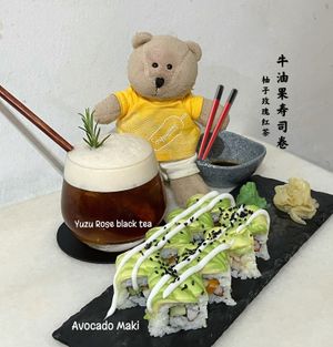 Avocado Maki  at Lucky Cat Cafe in Northeast Singapore
