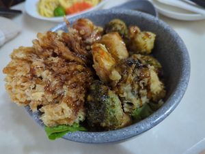 Lucky tendon at Lucky Cat Cafe in Northeast Singapore