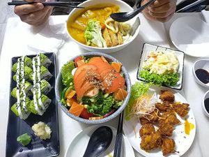 Treat for b-day boi at Lucky Cat Cafe in Northeast Singapore