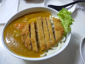Curry udon (toned down heat this time) at Lucky Cat Cafe in Northeast Singapore