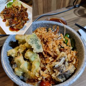 Lucky Bibimbap at Lucky Cat Cafe in Northeast Singapore