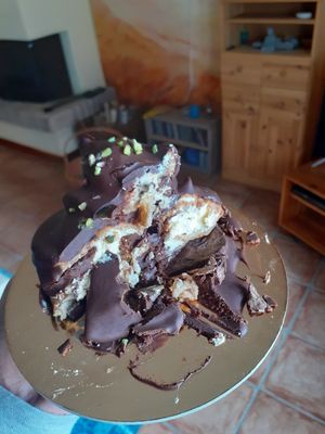 profitterol at Forno Pasticceria Antico Porto in Ravenna