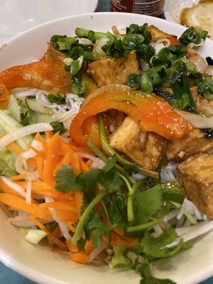 Tofu Vermicelli bowl   at Hello Vietnam Pho & Roll in Peoria