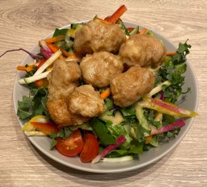 soymeat salad with onion dressing at RUCY+R 横浜ジョイナス店 in Yokohama