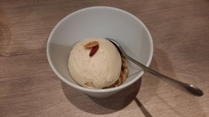 Vegan ice cream at RUCY+R 横浜ジョイナス店 in Yokohama