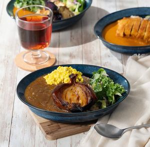 Japanese-style Curry(Level of Spice:Hot 🌶🌶) With Roasted Onion & Vege Scramble Egg. at RUCY+R 横浜ジョイナス店 in Yokohama