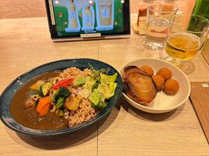 Ottimo curry , staff molto gentile, lo consiglio   at RUCY+R 横浜ジョイナス店 in Yokohama