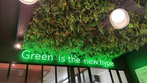 Decoration   at Green Farmer's in Paris