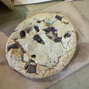 Cookie  at Green Farmer's in Paris