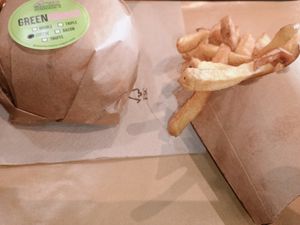  at Green Farmer's in Paris