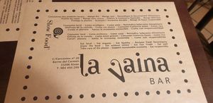 Multilingual table mat at La Vaina in Gijon