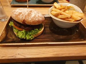 Vegan burger at Hans im Glück in Winterthur