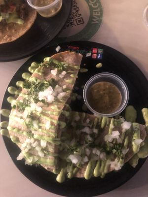 Mulitas  at Verde Y Rojo in Tijuana