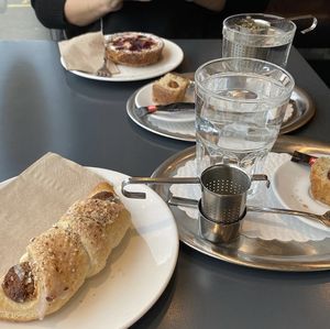   at Enzian Vegane Bäckerei in Zurich